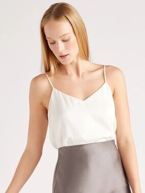 Quince Washable Stretch Silk V-neck Cami- Ivory, Size Medium